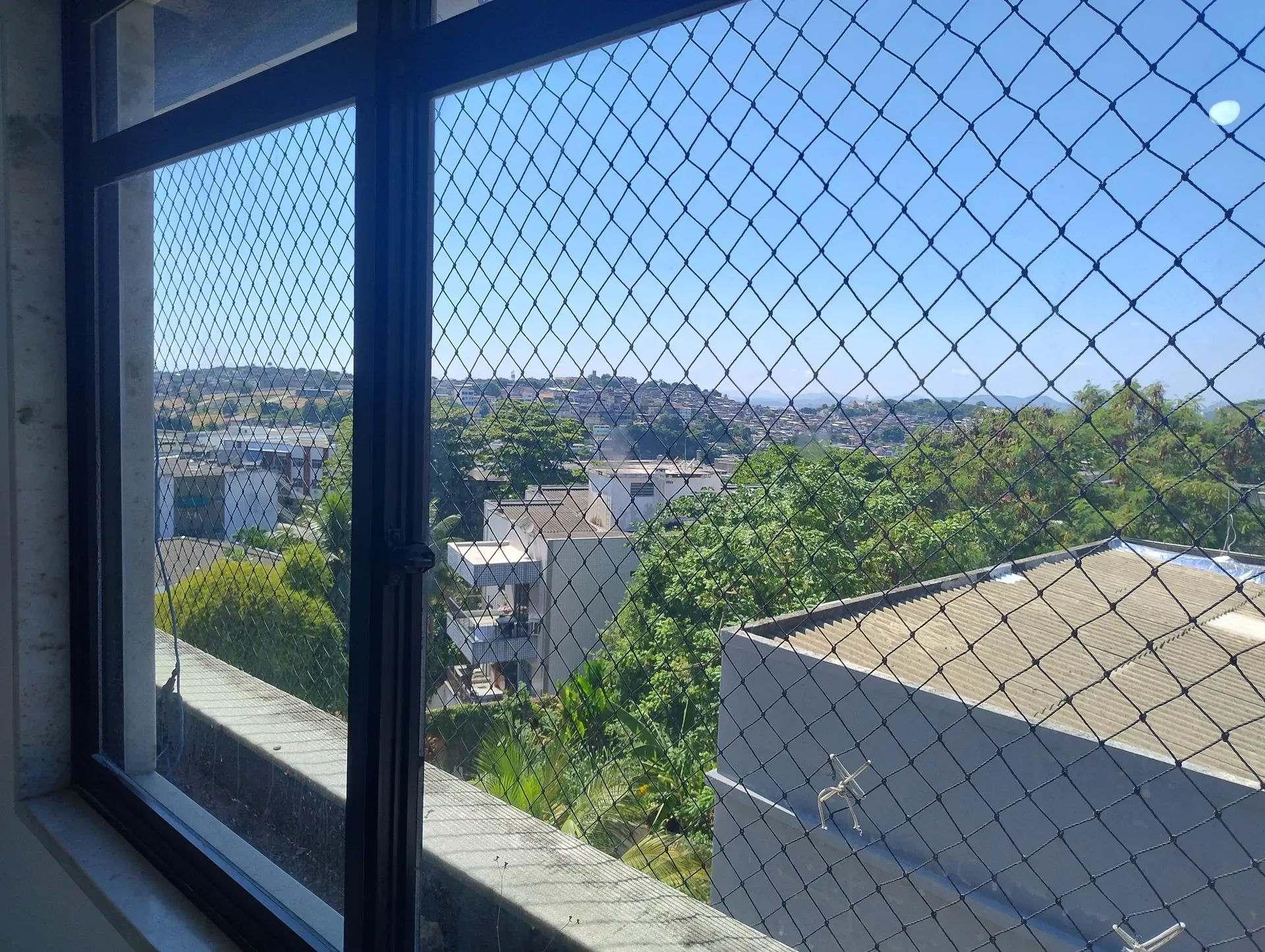 1st-floor apartment with 4 bedrooms, balcony and suite — photo 8