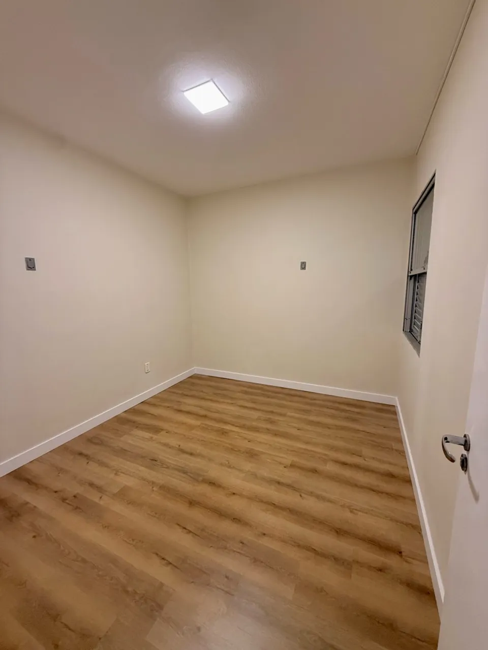 Вид на воду та 4 спальні: квартира 161 м² — photo 7