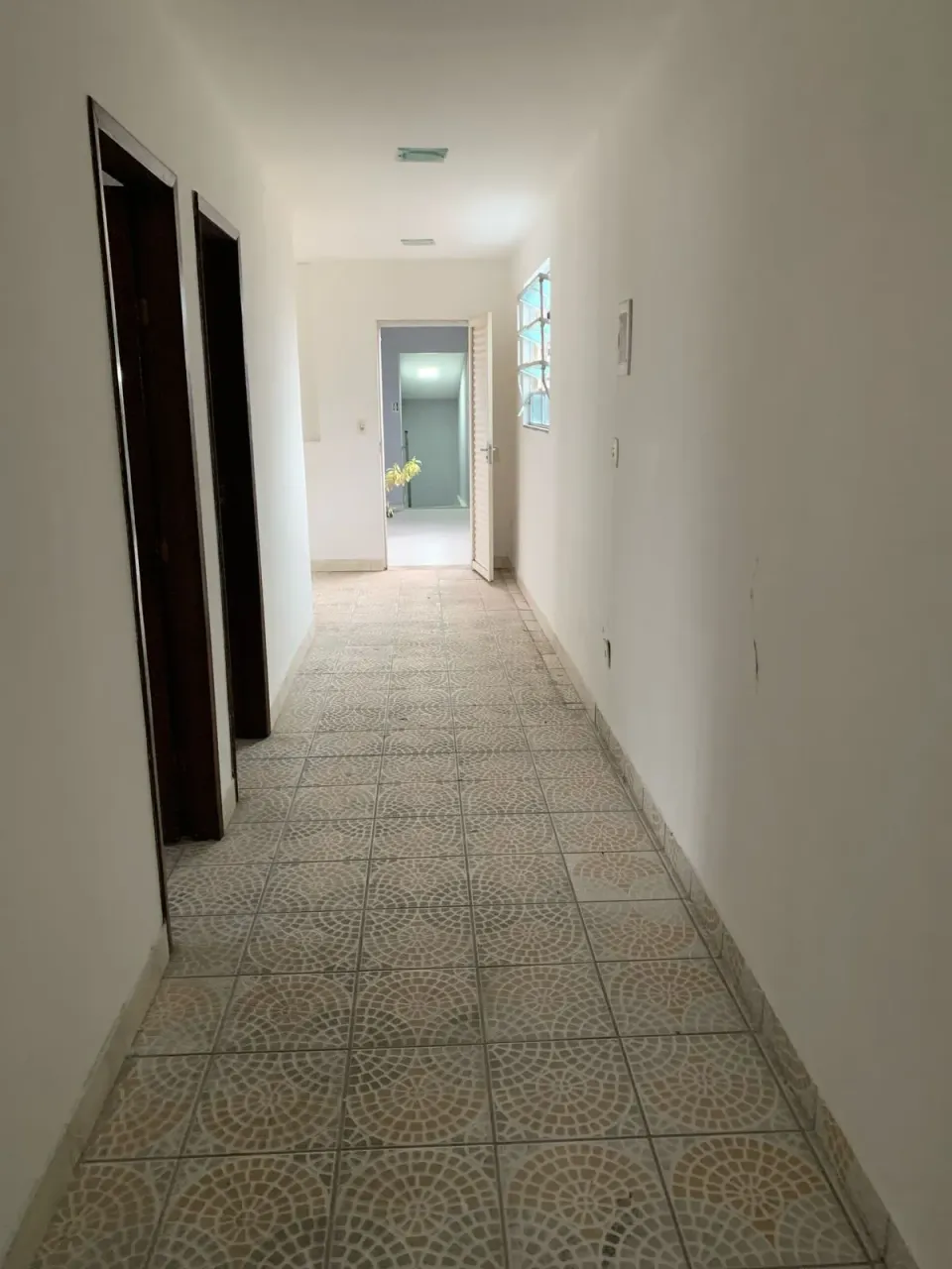 Квартира з 2 спальнями та окремою кухнею, 80 м² — photo 16