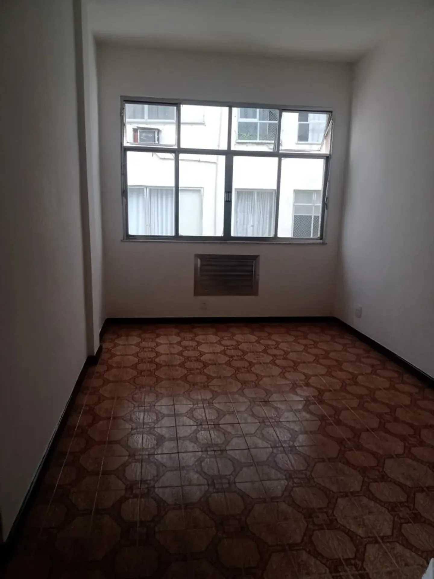 Apartamento sem mobília de 1 quarto e 49 m² na 5ª andar — photo 6