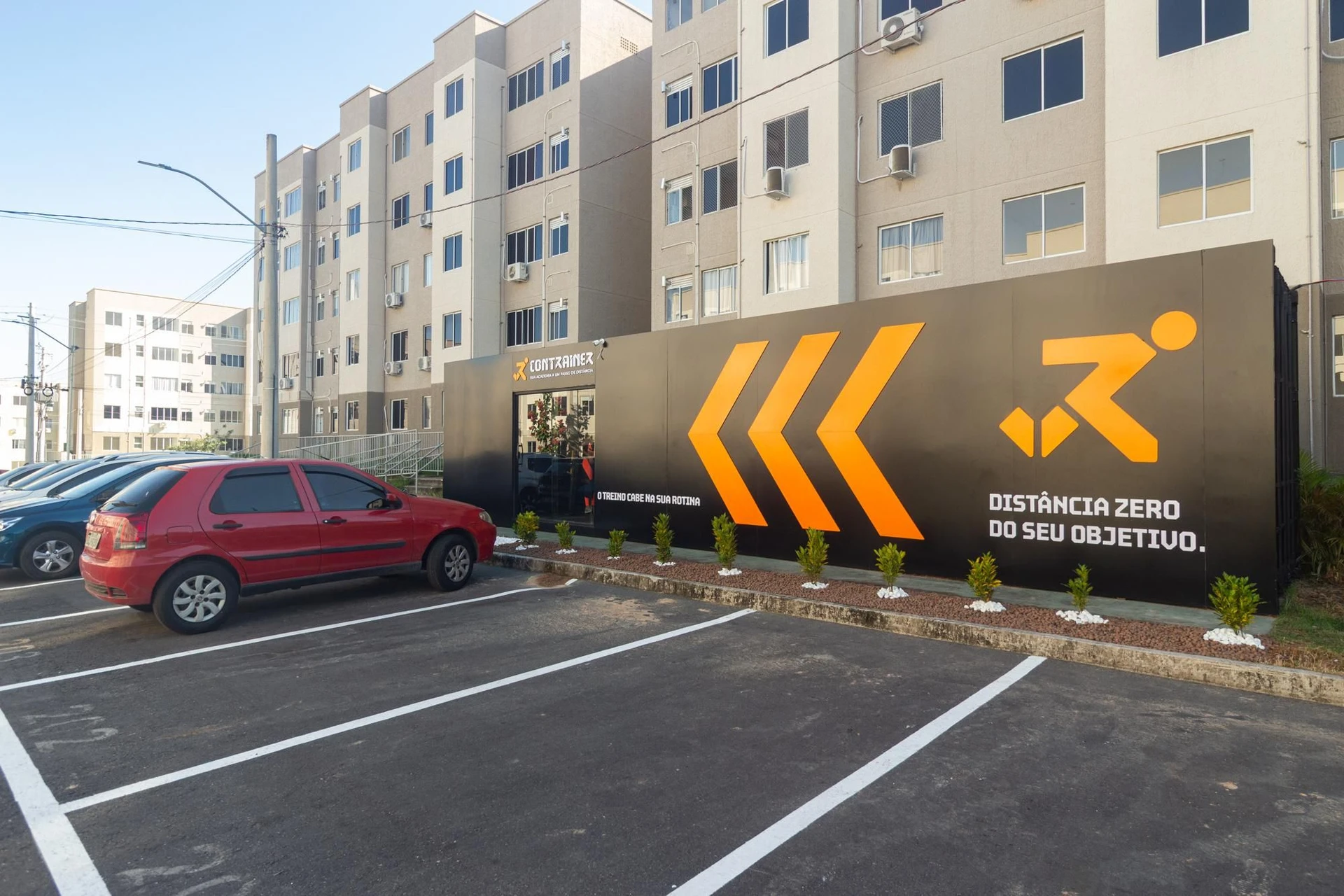 Apartamento de 2 quartos em condomínio com academia — photo 11
