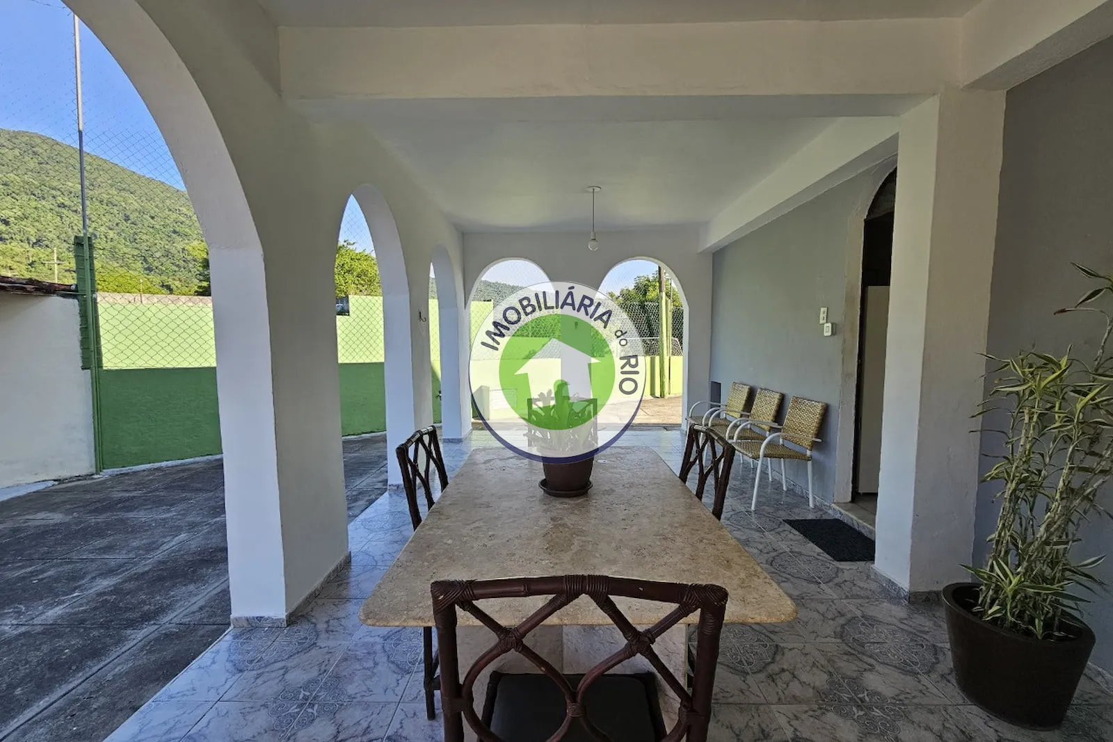 Casa mobiliada com 5 quartos e 2 suítes — photo 46
