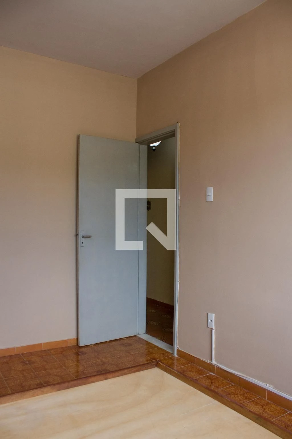 3-bedroom apartment with balcony and private outdoor space — photo 15