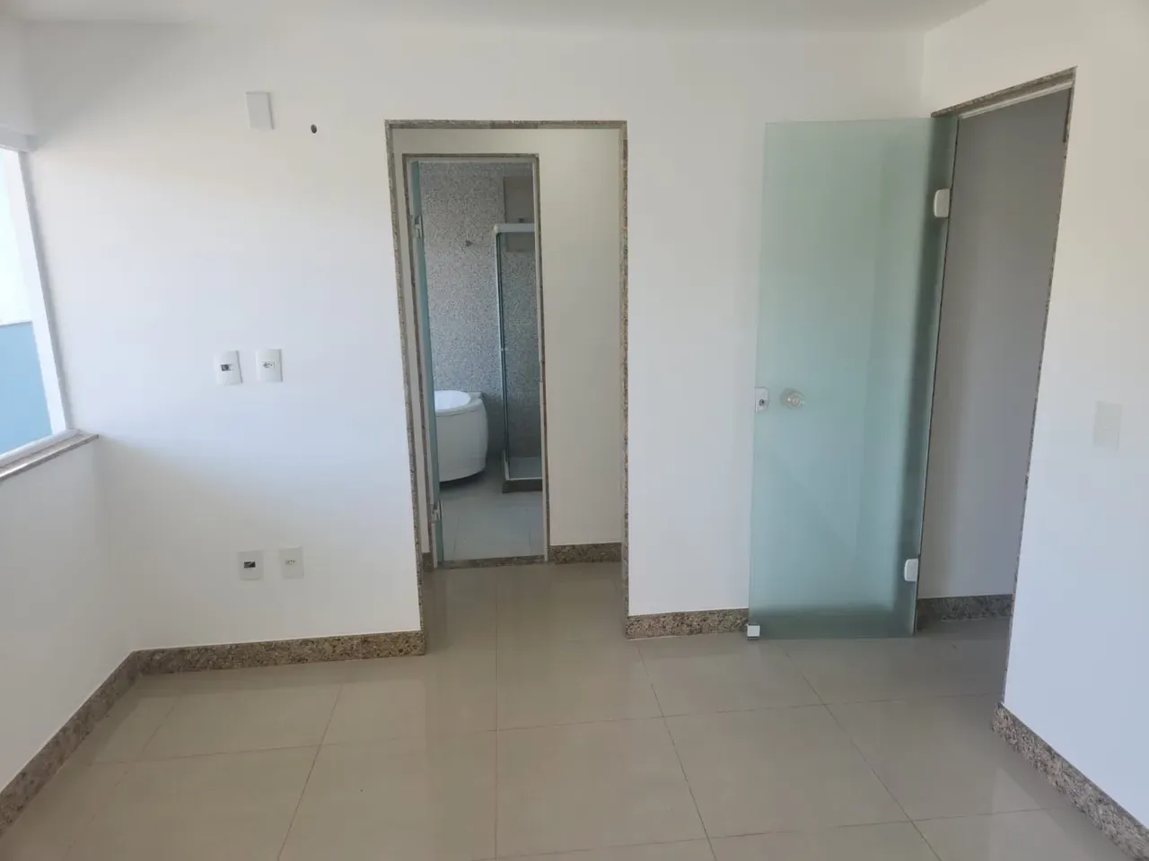Washing machine in a 4-bedroom house, 250 m² — photo 11
