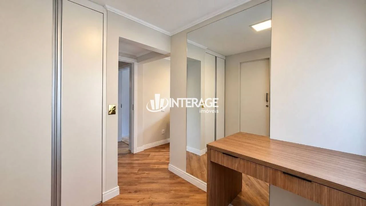 2-bedroom apartment with a private pool in Curitiba — photo 13