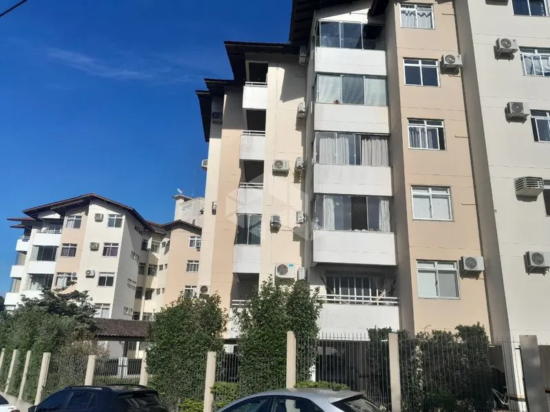 Квартира 47 м² с отдельной кухней и 1 парковкой