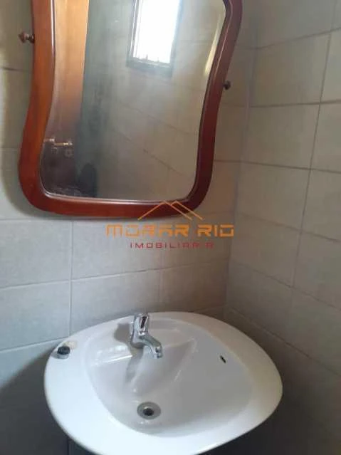 4-bedroom apartment in a building with a sauna — photo 11