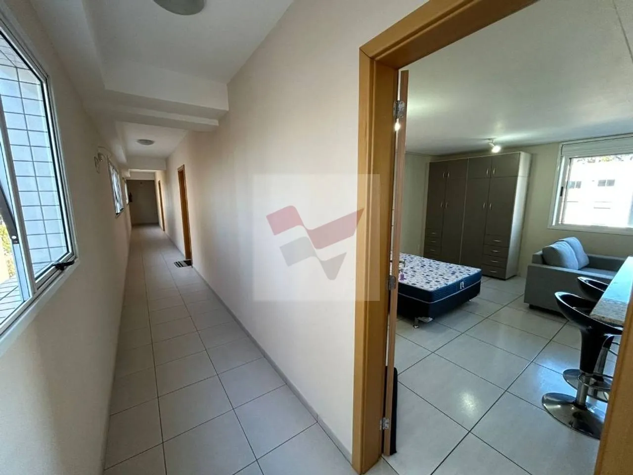 Furnished 42 m² studio in Curitiba — photo 16