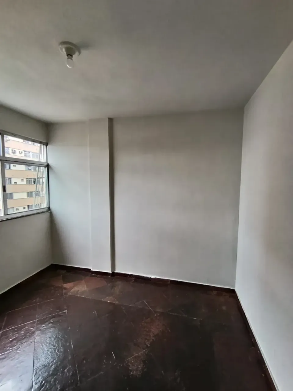 Unfurnished 3-bedroom apartment with 2 bathrooms — photo 17