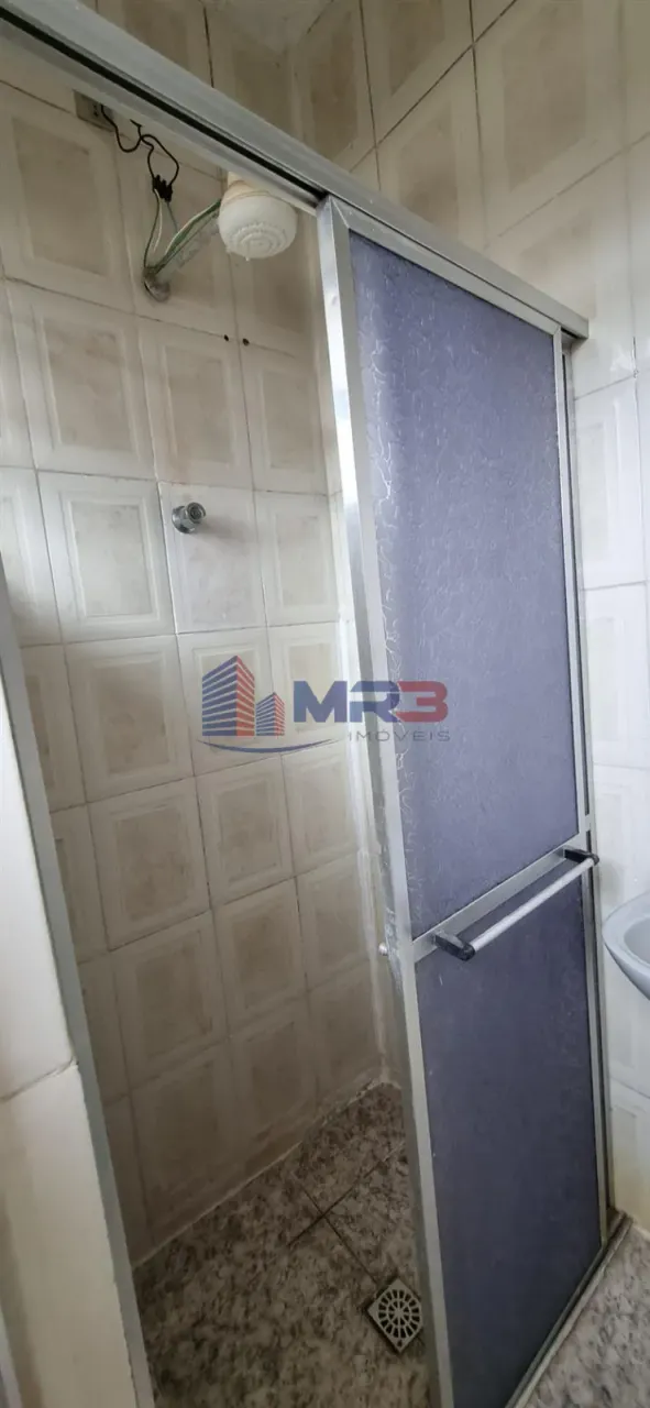 2-bedroom rental house with 1 bathroom and no parking — photo 7