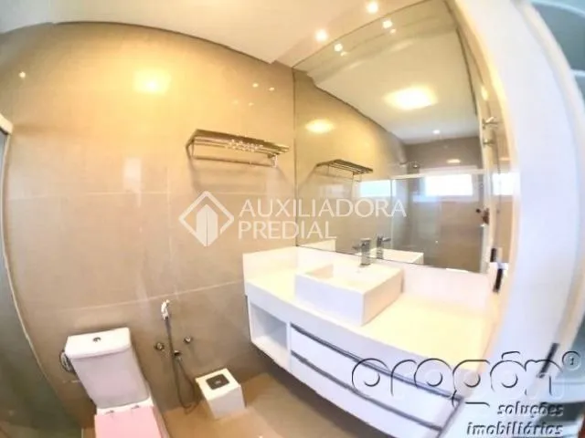 Casa con 6 suites y cocina abierta — photo 26