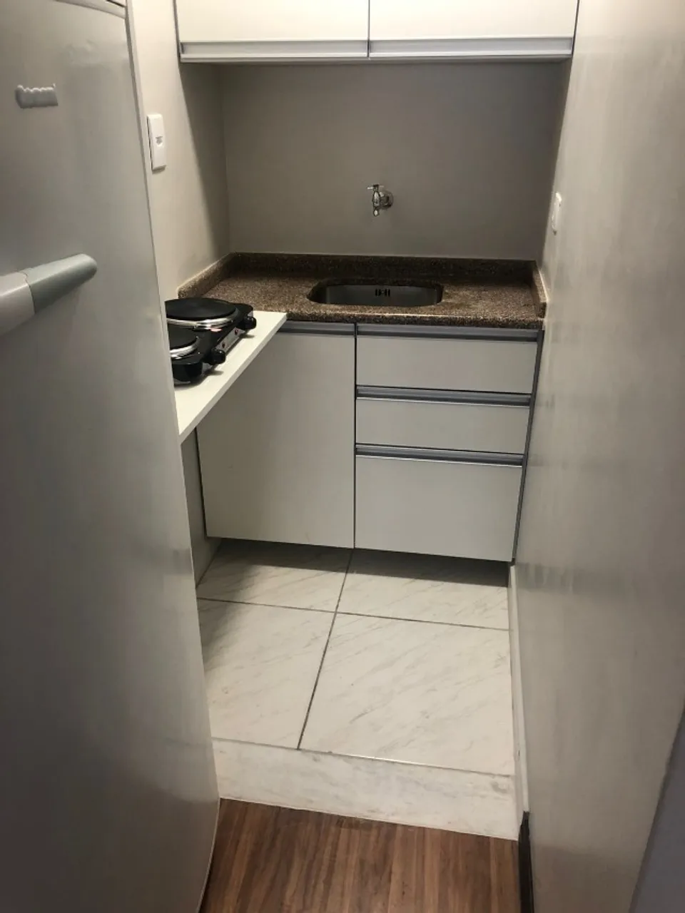 Monoambiente, 30 m², con piso de madera o laminado — photo 2