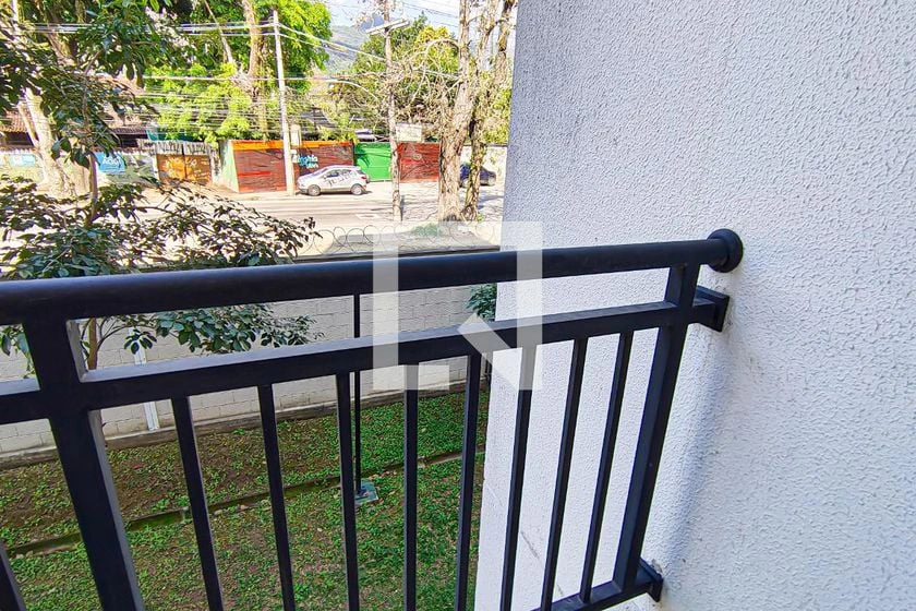 2-bedroom apartment with a park view in Rio de Janeiro — photo 20