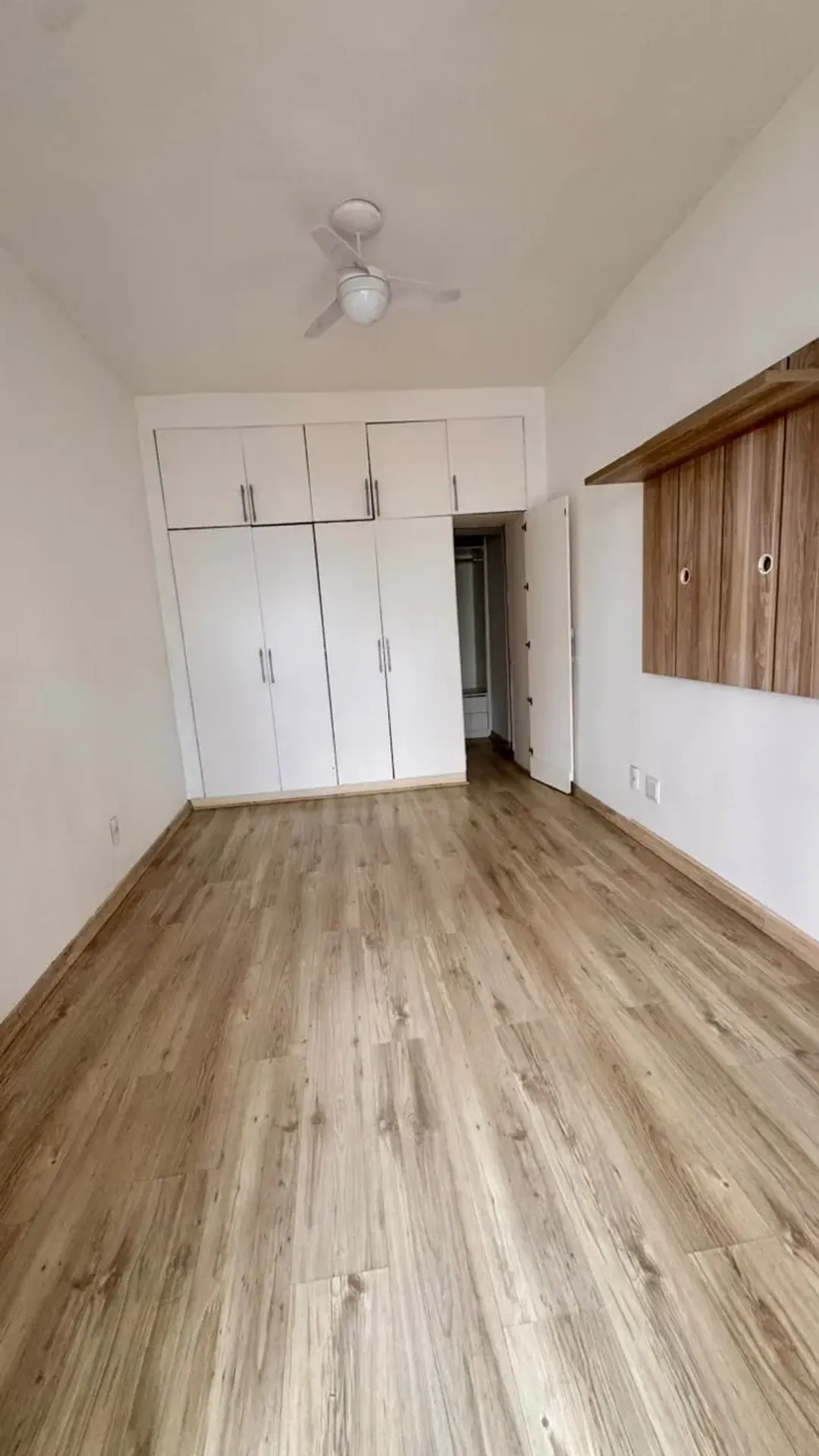 58 m² apartment with a washing machine and a water view — photo 3