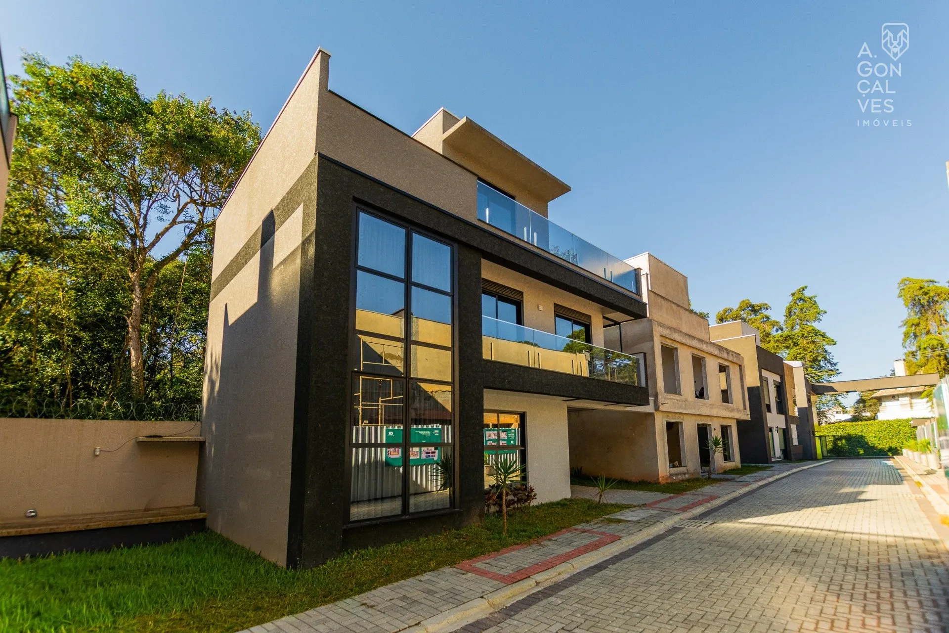 Casa em condomínio com 3 quartos e cozinha em plano aberto — photo 30