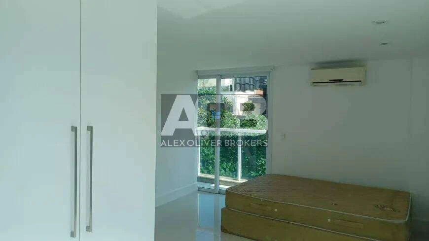Триплекс-пентхаус 660 м² з 3 спальнями та 1 паркомісцем — photo 20