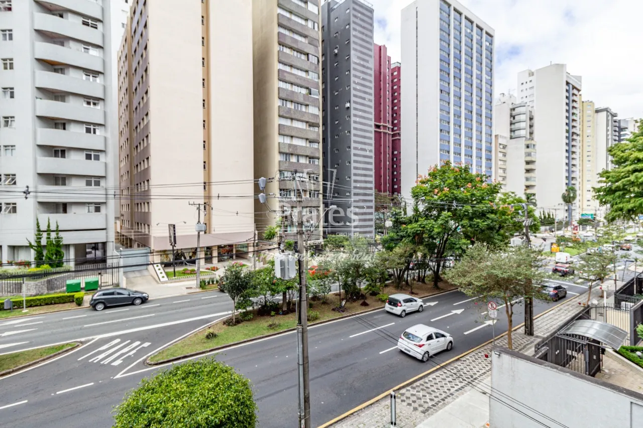 Apartamento com 3 quartos, 137 m² e painel de TV — photo 6