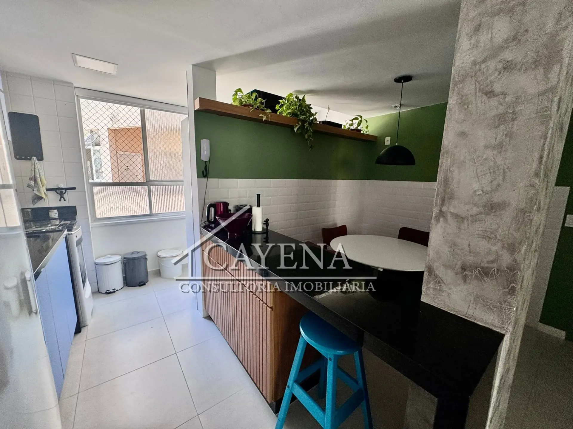 Apartamento mobiliado reformado com 2 suítes e 80 m² — photo 2
