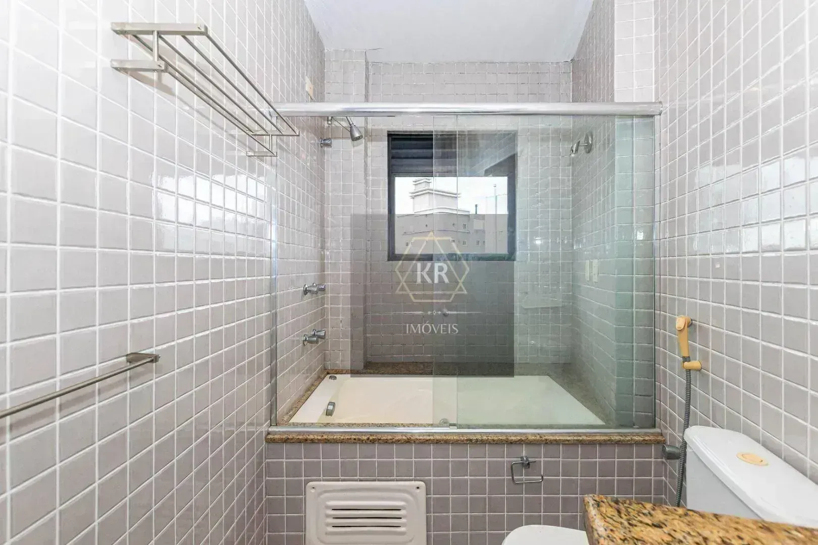Furnished 140 m² apartment with 1 suite and 2 parking spaces — photo 15