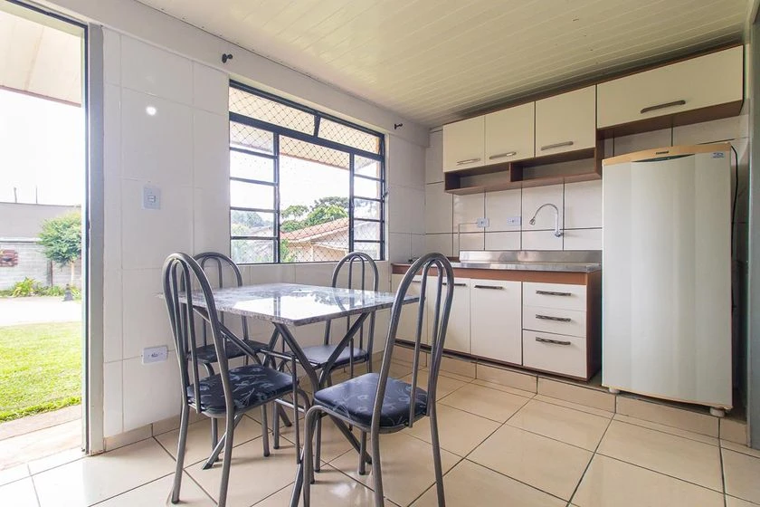Furnished 1-bedroom house with gas open-plan kitchen — photo 3
