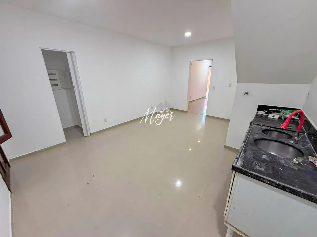 Casa com 2 quartos, 2 banheiros e 89 m² — photo 2