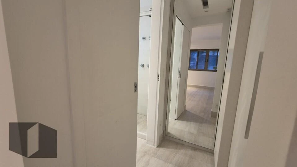 Apartamento de 2 quartos com varanda envidraçada — photo 9
