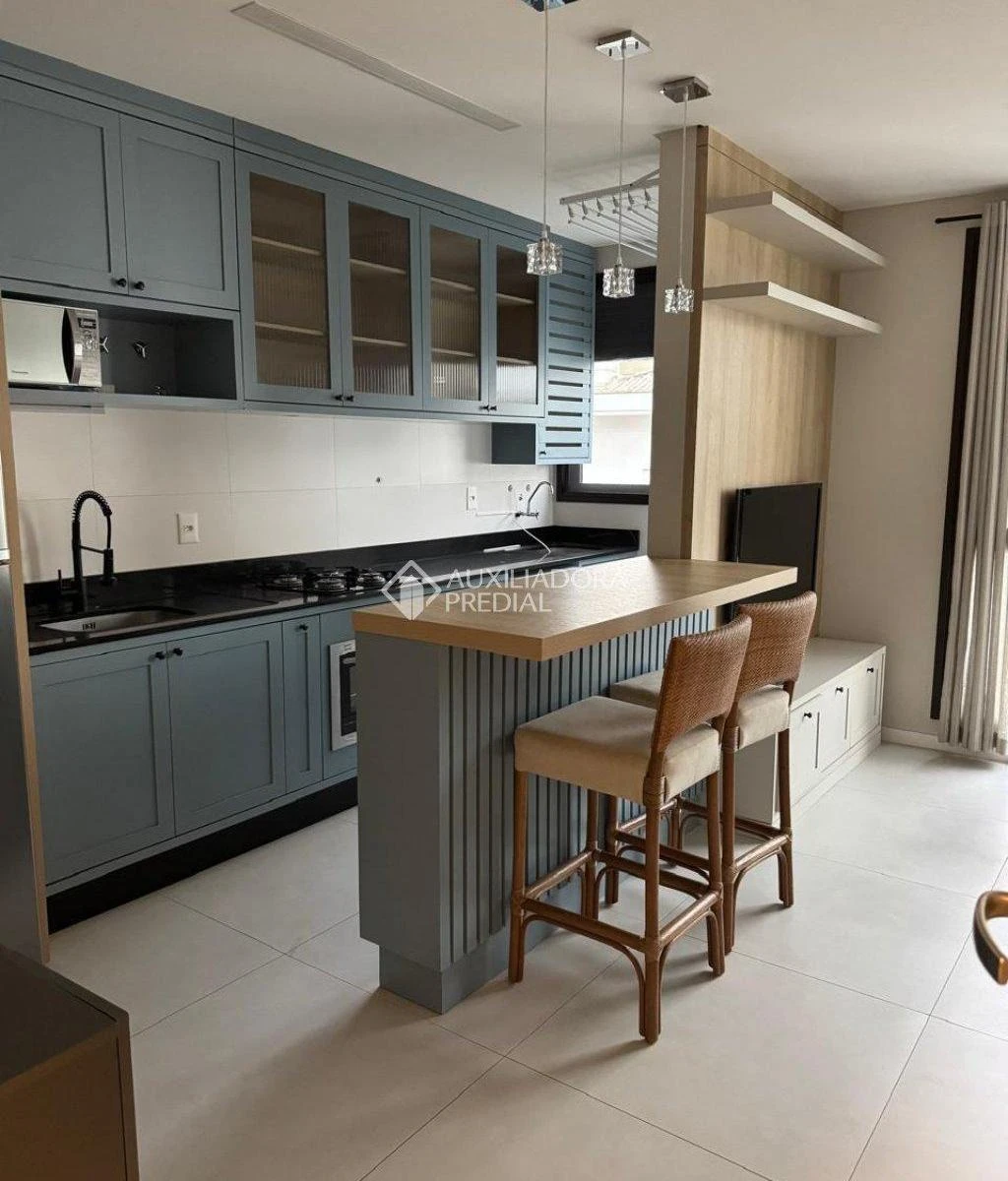 Furnished apartment, 38 m², with a washing machine — photo 2