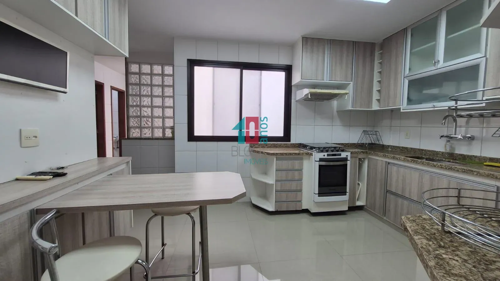 Apartamento mobiliado, 350 m², com banheira — photo 31