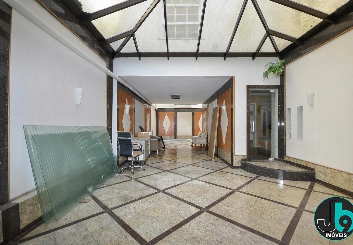 Будинок в оренду з 4 спальнями та 302 м² — photo 20
