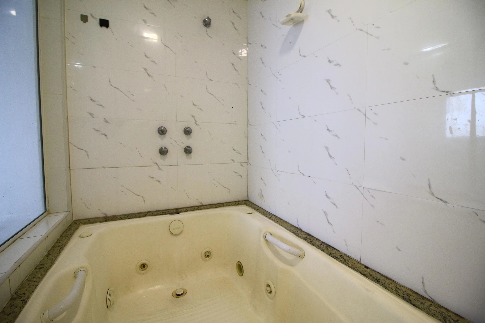 Apartamento para alugar com 3 quartos e varanda com BBQ — photo 32