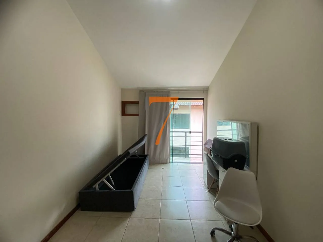 3-bedroom house with a water view in Florianópolis — photo 27