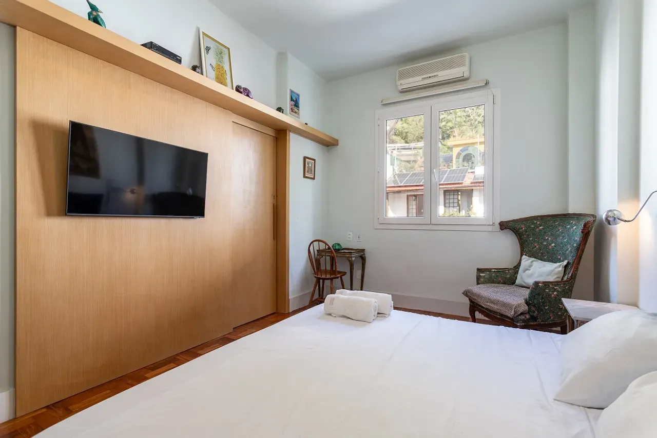 120 m² apartment with 2 bedrooms, 2 baths and a terrace — photo 15