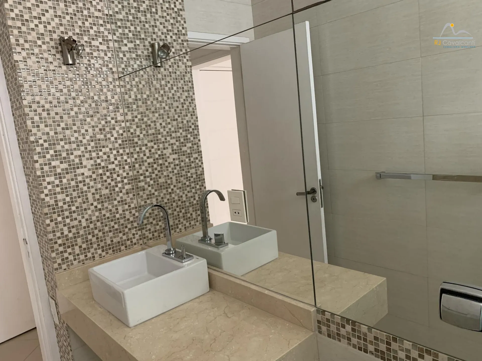 Квартира 155 м² з 3 спальнями та 3 ванними — photo 24