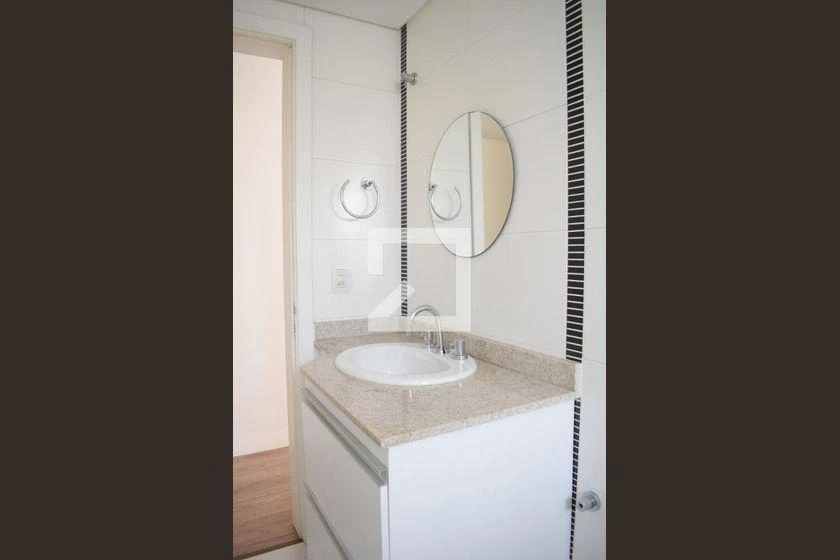 Furnished apartment, 113 m², with a grill on the balcony — photo 40