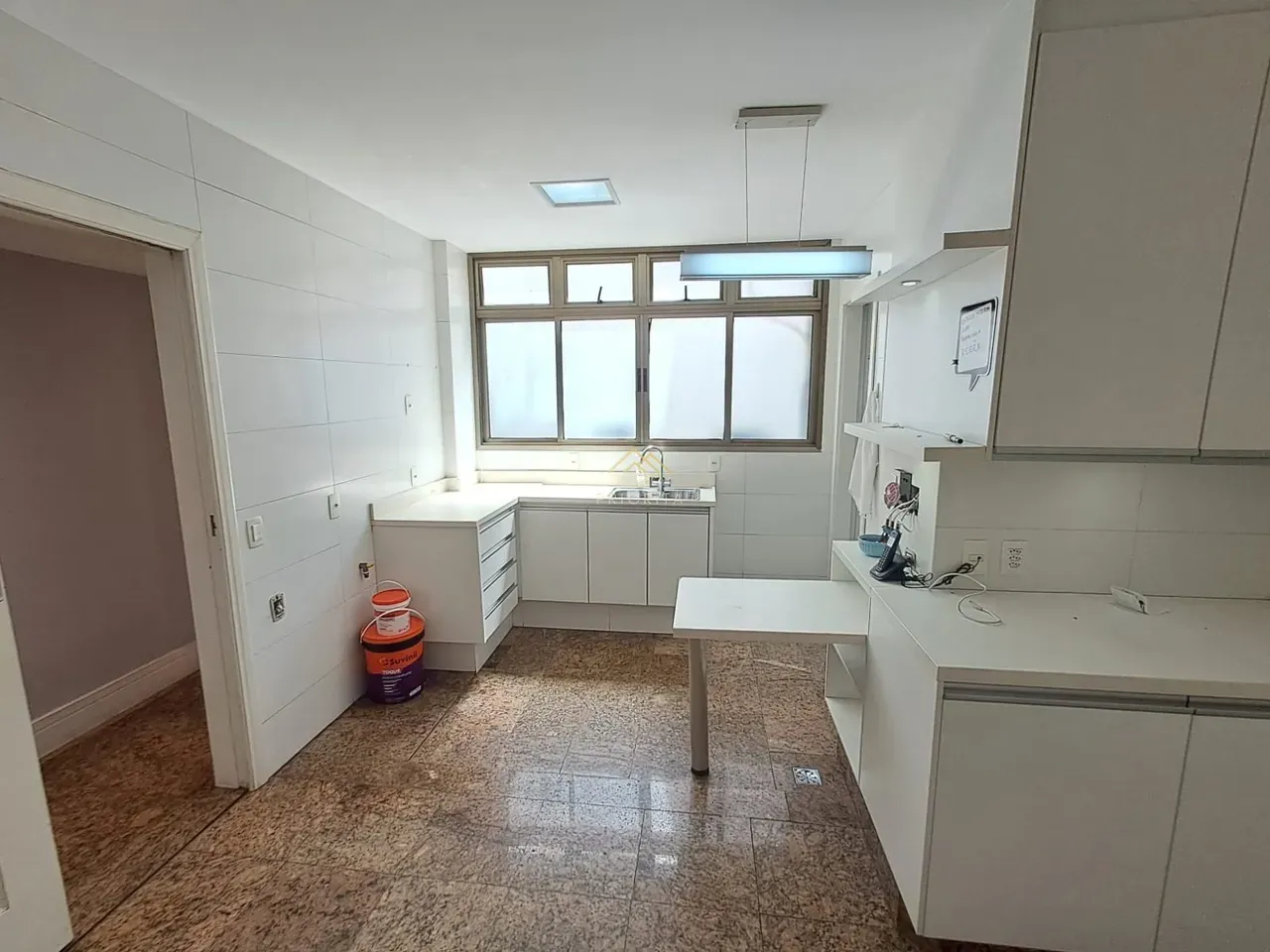 Floor-to-ceiling windows in a 4-bedroom apartment, 235 m² — photo 2