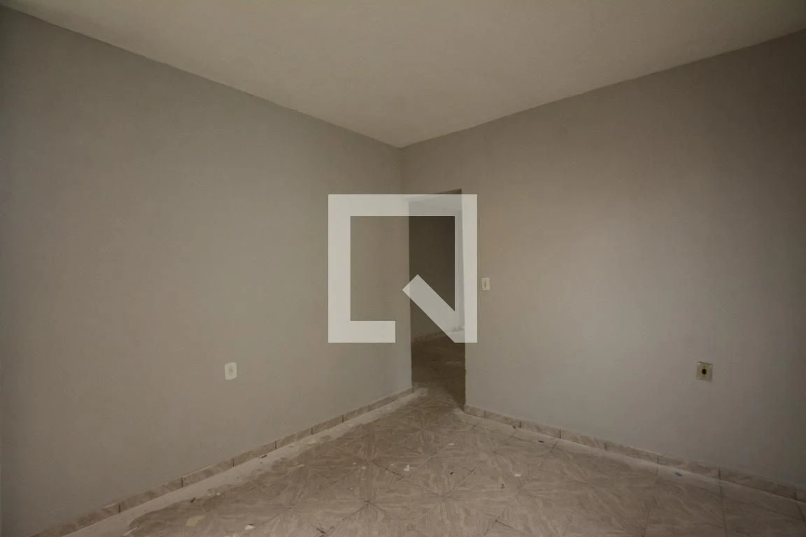 Unfurnished 2-bedroom apartment with private BBQ balcony — photo 15