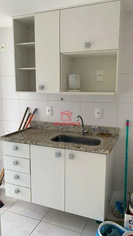 Unfurnished apartment with 3 bedrooms and open kitchen — photo 14
