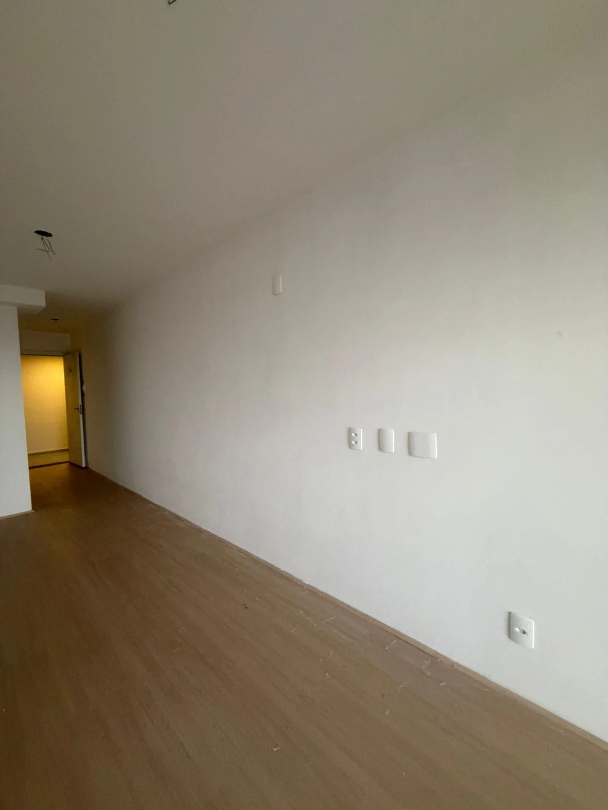 Apartamento de 1 dormitorio con cocina abierta y balcón — photo 18