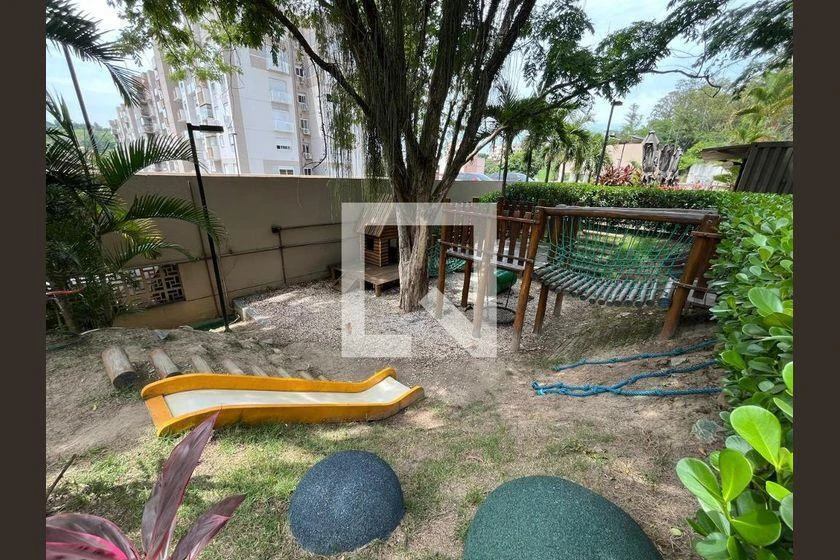 65 m² furnished apartment with balcony and 2 bedrooms — photo 26