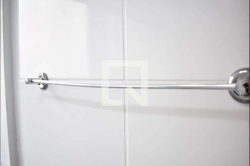 2-bedroom unfurnished apartment with open-plan kitchen — photo 4
