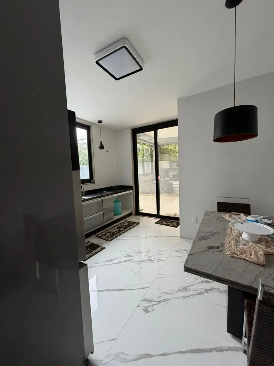 Furnished house with 3 bedrooms and 5 bathrooms — photo 3