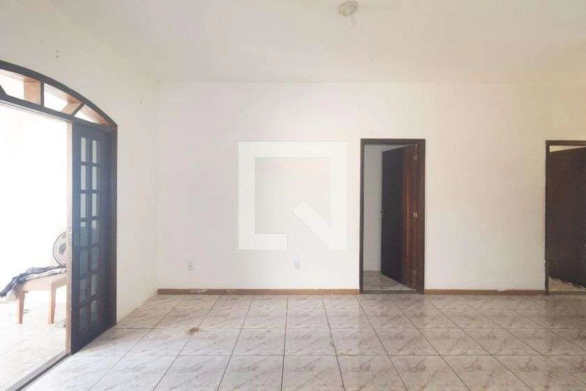 Casa para aluguel com 2 quartos e 248 m² — photo 3