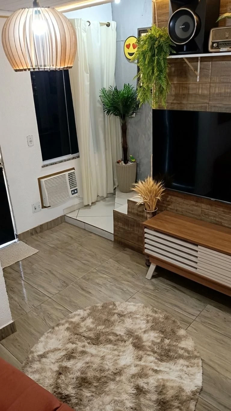 Furnished 3-bedroom house with 4 bathrooms, no parking — photo 10
