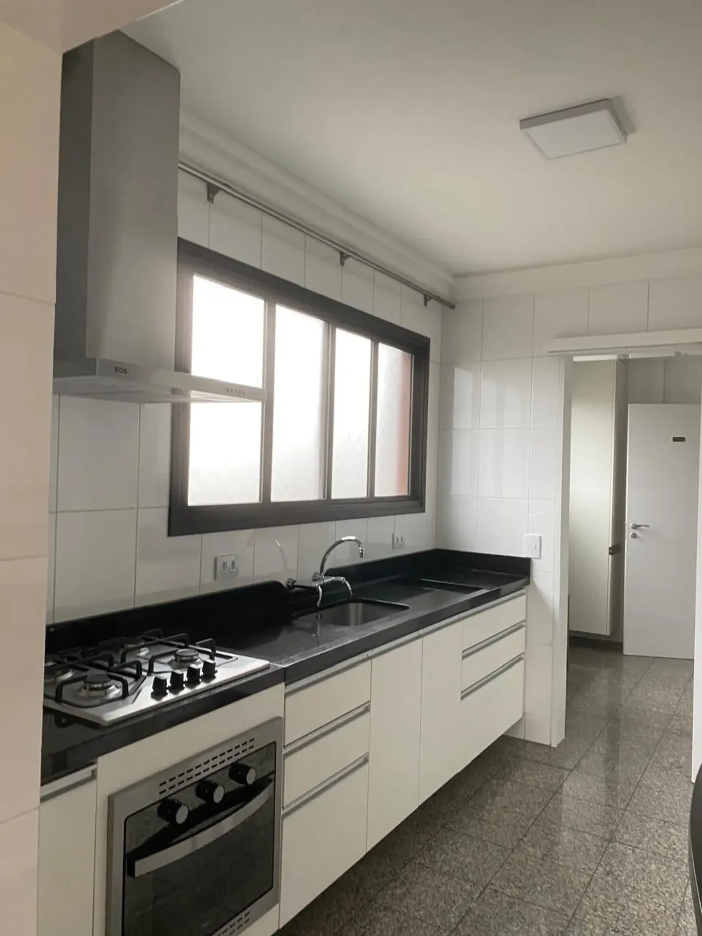 Apartamento para aluguel com 165 m², 3 quartos e 4 banheiros — photo 29