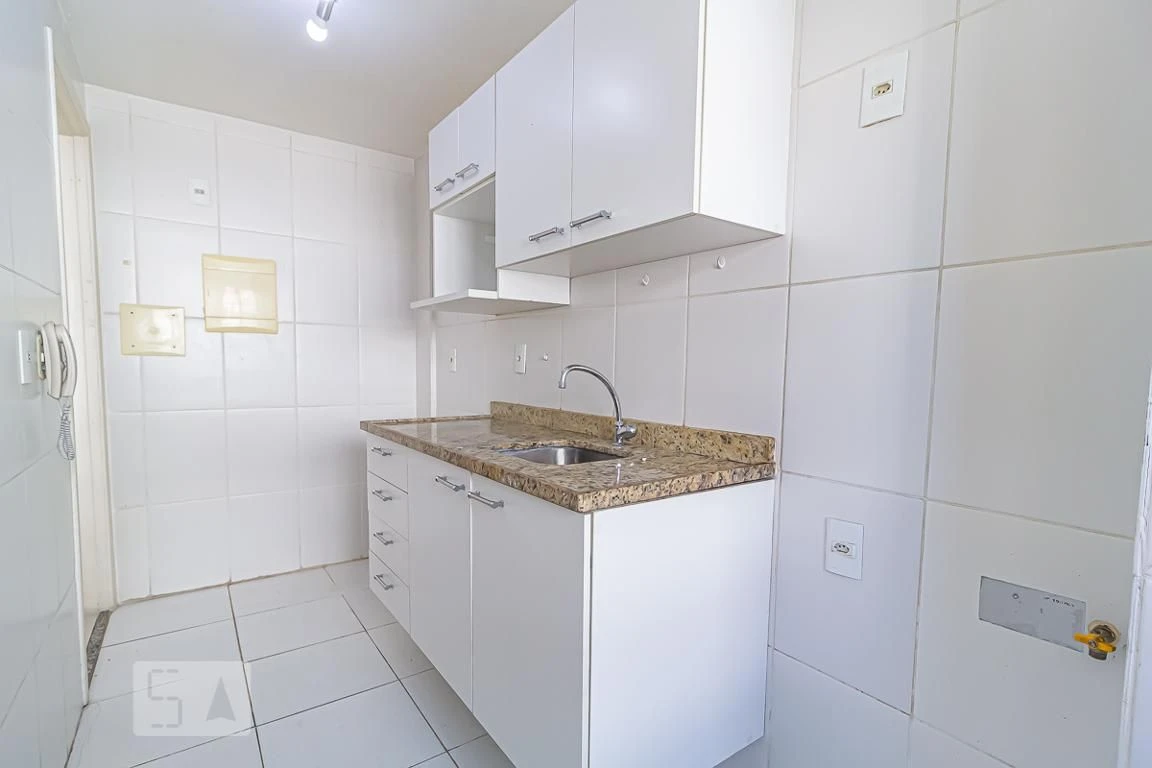 2-bedroom apartment with 1 suite and private balcony BBQ — photo 28