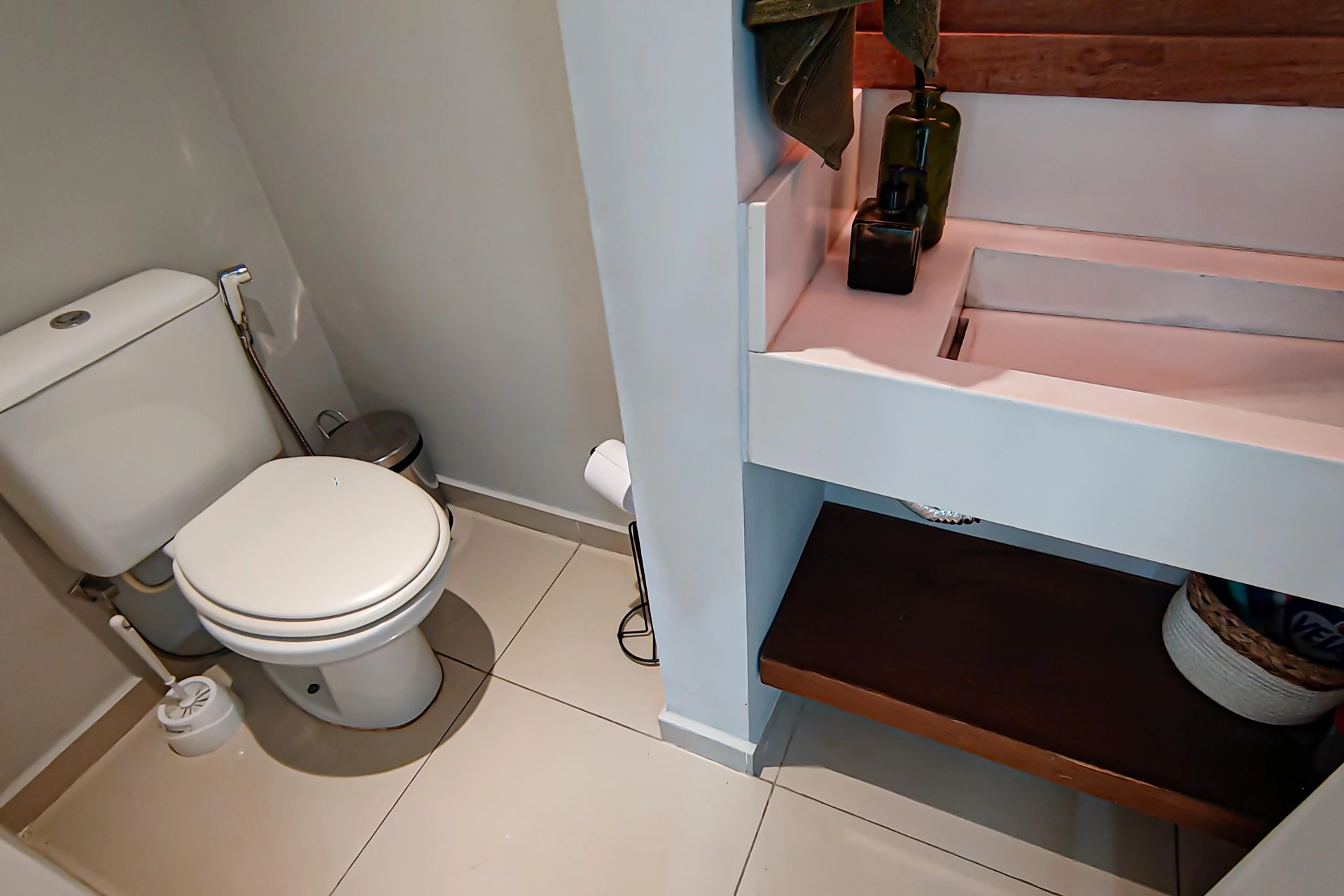 170 m² house with a dishwasher and a bathtub — photo 4