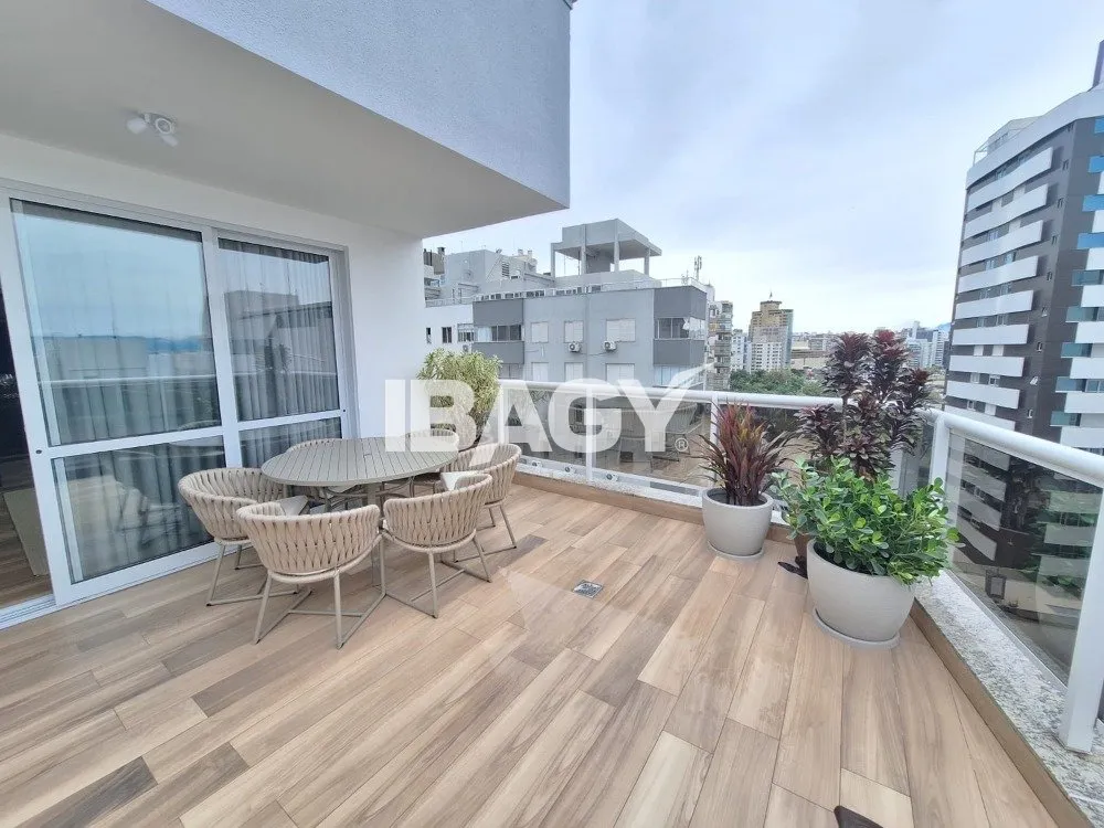 Penthouse dúplex amueblado con 3 dormitorios y 170 m² — photo 5