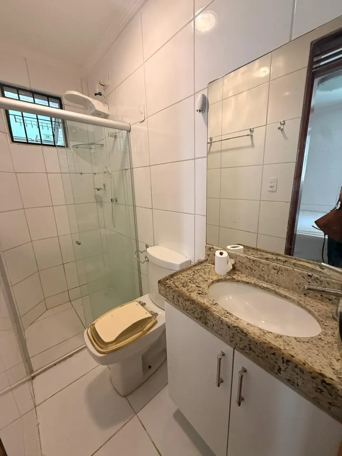 Балкон с грилем и 3 спальни: квартира 100 м² — photo 10
