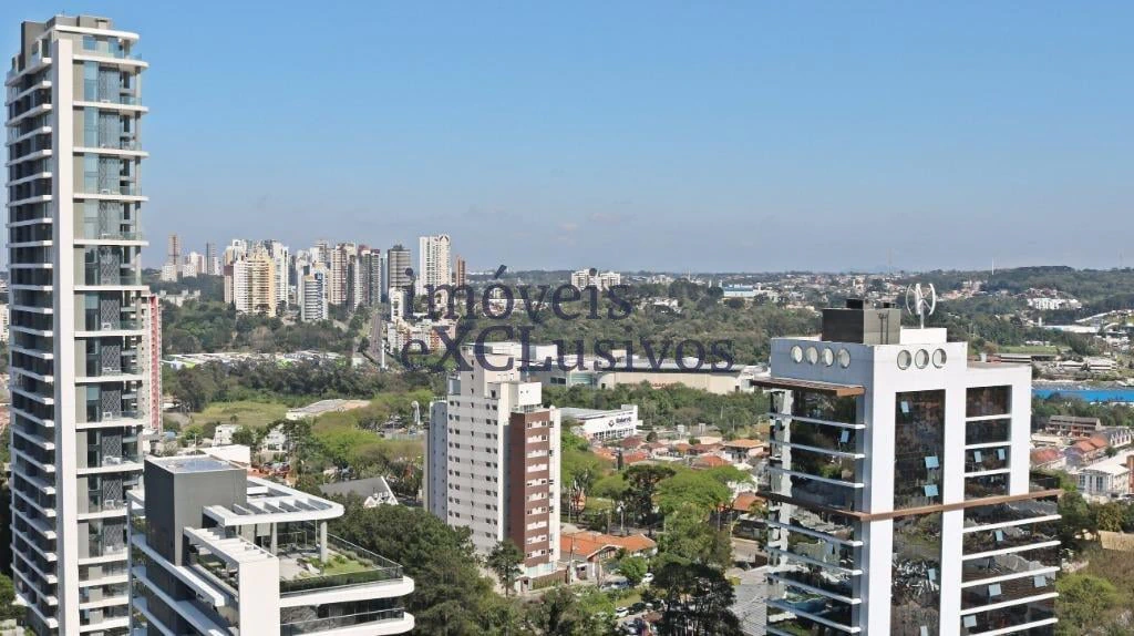 One-bedroom apartment with a private pool in Curitiba — photo 28