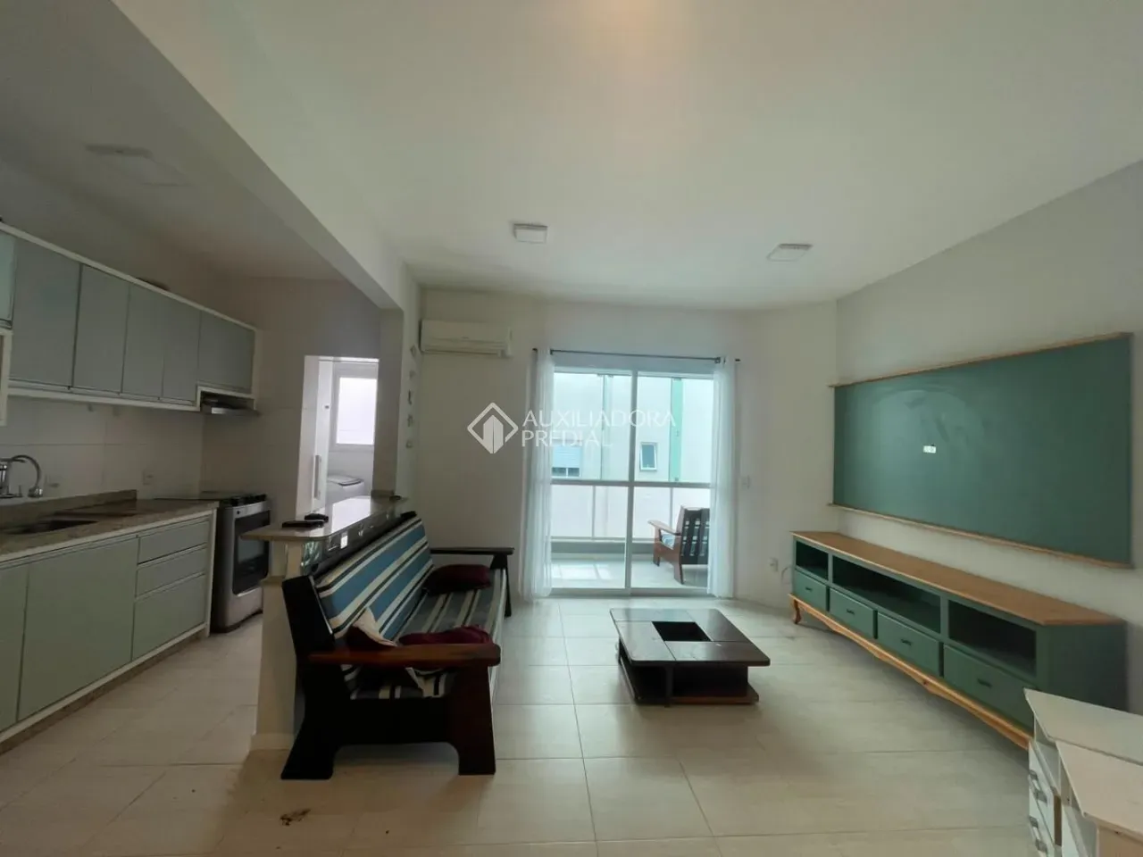 Furnished 87 m² apartment with 3 bedrooms and 1 suite